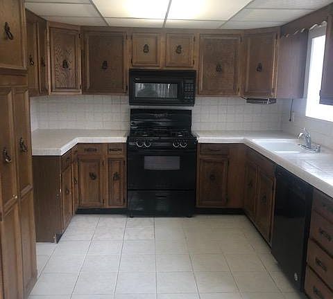 2nd image of 298 S Sierra Madre Blvd