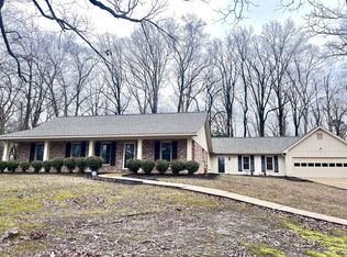 360 Waring Rd, Columbus, MS 39705