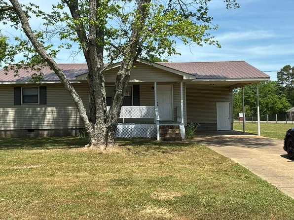 1213 Terry Cir, Albertville, AL 35951