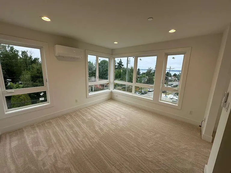 4318 SW Holly St — Photo 7