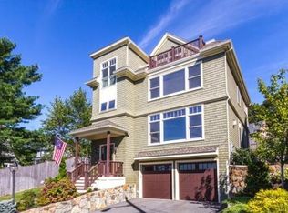 6 Ocean View Rd, Swampscott, MA 01907