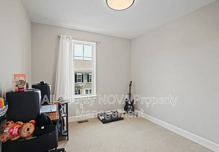 2910 Pinebrook Rd — Photo 26