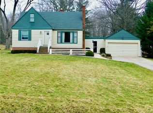 8101 Richard Rd, Broadview Heights, OH 44147
