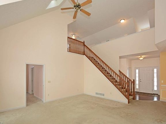4th image of 3342 Gated Ct