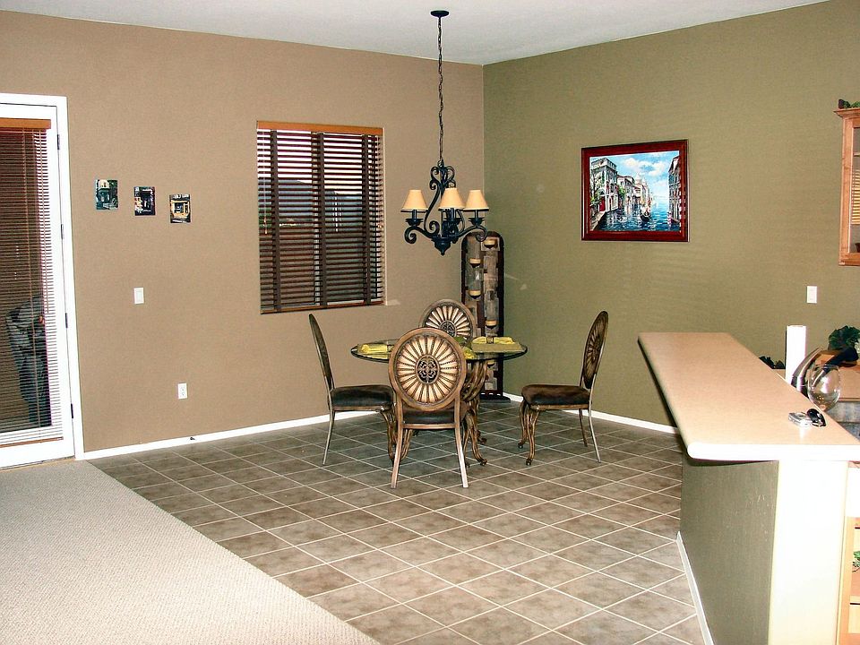 Kitchen Opens to Family Room