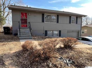 9635 Grand Ave, Omaha, NE 68134