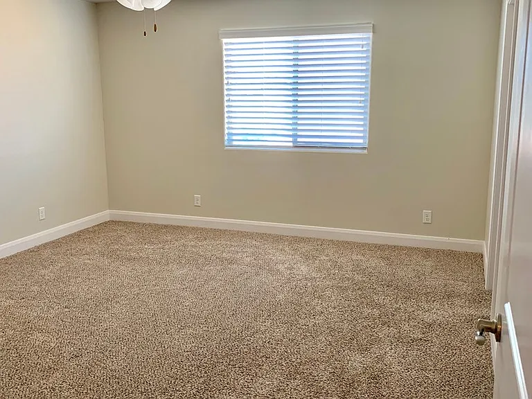 2525 Bella Vista Dr — Photo 8
