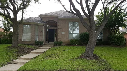 8609 Berwick Dr Photo 1