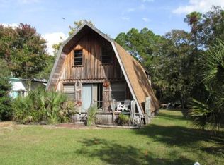 76 SE 234th St, Old Town, FL 32680