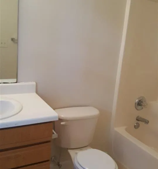 3204 Stedman Dr — Photo 8