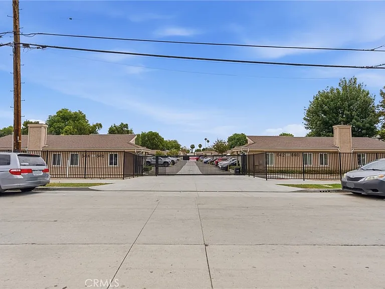 8416 Burnet Ave #7 — Photo 1