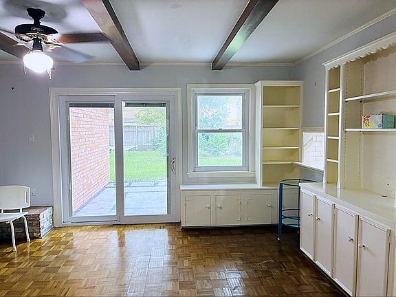 4th image of 5617 Flack Dr
