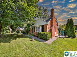 795 Krocks Ct, Allentown, PA 18106