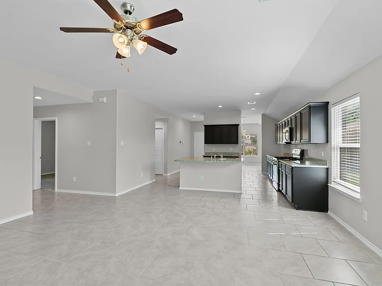 10146 Shagbark Hickory Ct — Photo 17