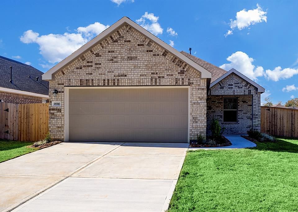 1st image of 18916 Caney Forest Dr