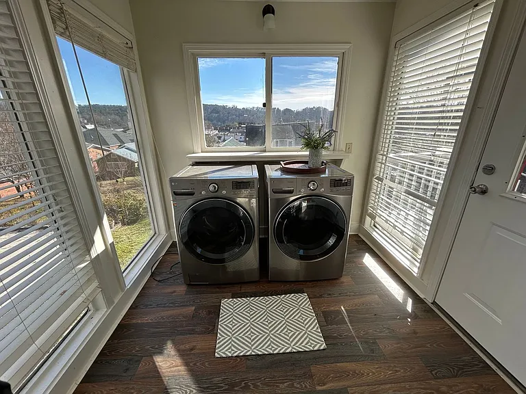 106 Kell St — Photo 27