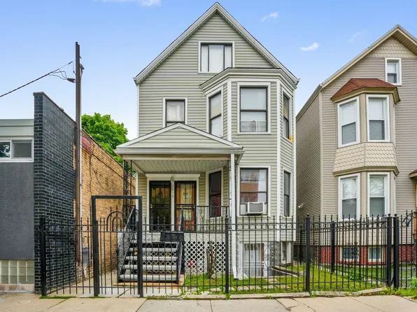 2832 N Woodard St, Chicago, IL 60618