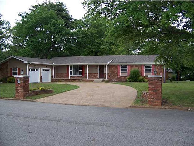 1st image of 1119 Vannoy Dr
