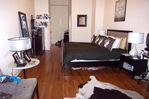 Rented by Corcoran | media 7