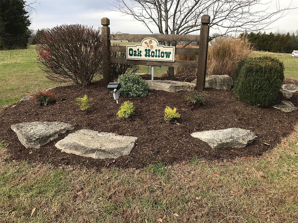 2nd image of 664 Oak Crossing Dr #12