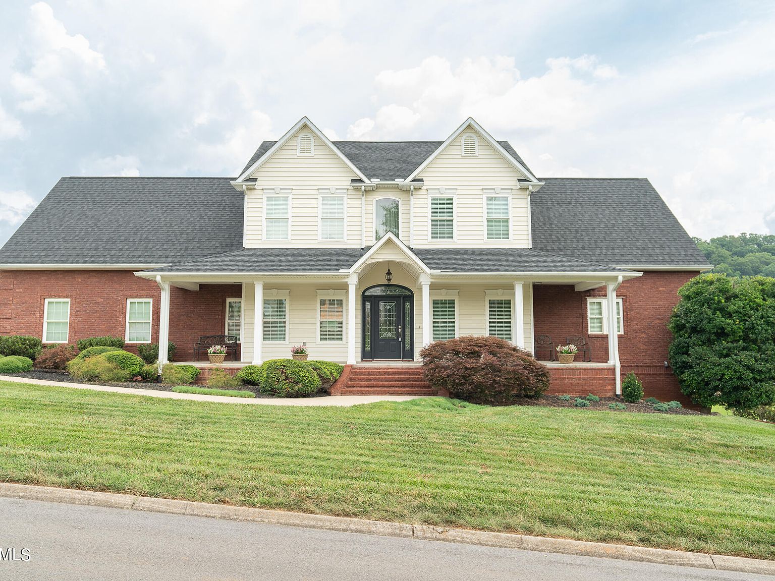 1704 War Paint Trl, Sevierville, TN 37876 MLS 1233298 Zillow