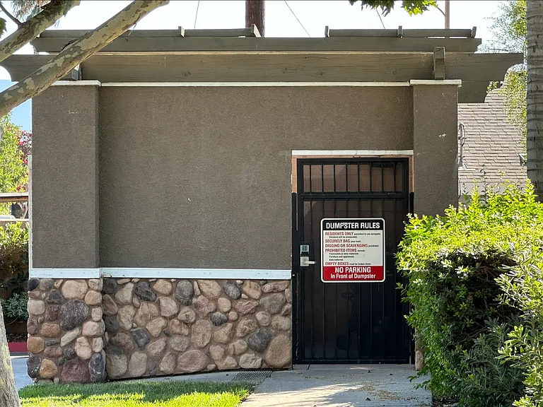 3880 Polk St #E — Photo 32