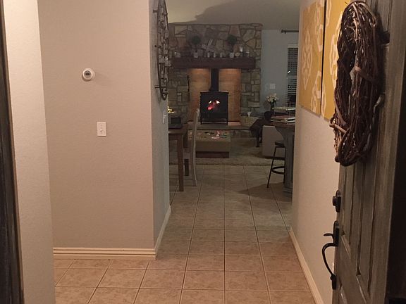 2nd image of 2204 Chanel St
