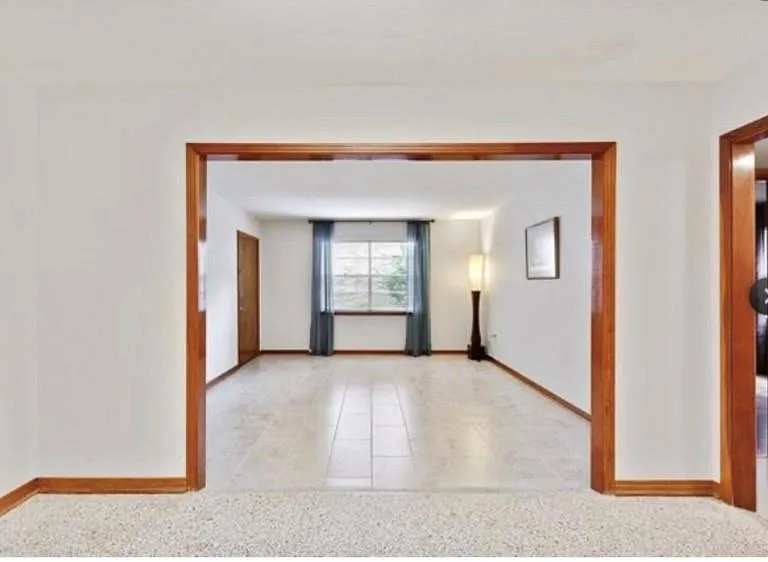 4401 Yale St #B — Photo 5
