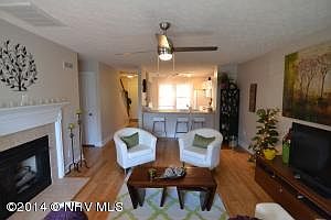 4th image of 185 Willow Oak Dr