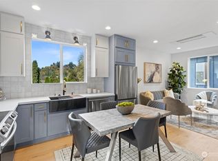 302 32nd Ave E #B, Seattle, WA 98112