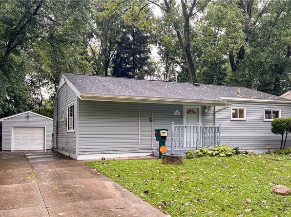 1782 Wakefield Dr, Akron, OH 44320