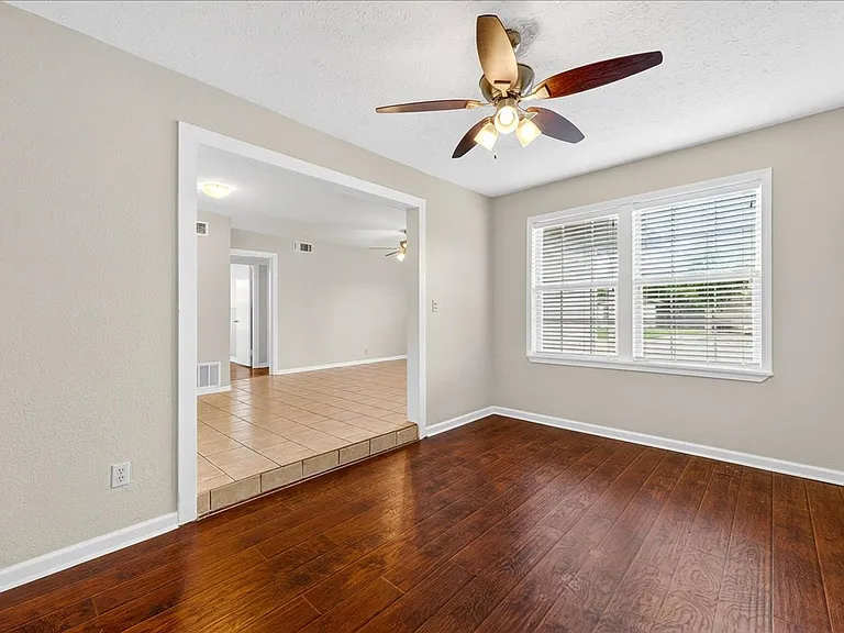 929 Ashland Dr — Photo 11