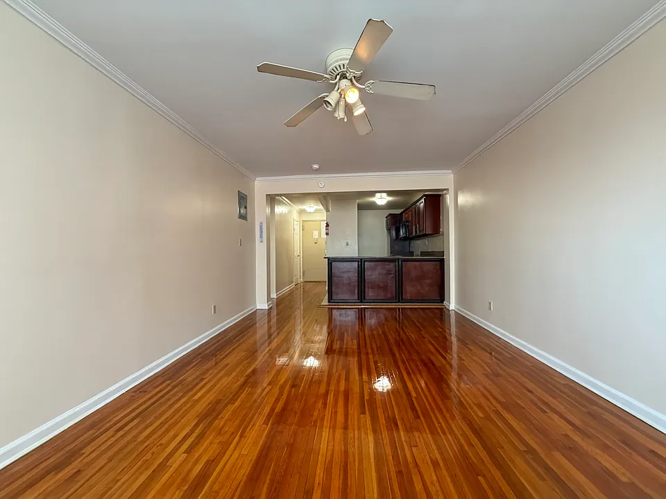 8825 153rd St #3B
