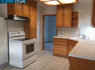527 Buena Vista Dr, Pinole, CA 94564
