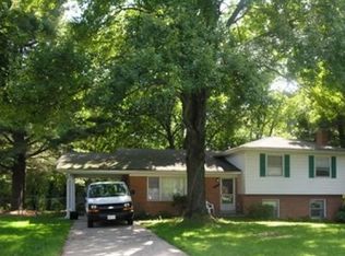 16709 Frontenac Ter, Rockville, MD 20855