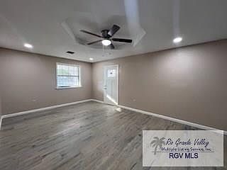 4th image of 165 Casa Blanca Dr