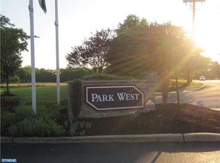 27 Caraway Ct #27, Thorofare, NJ 08086
