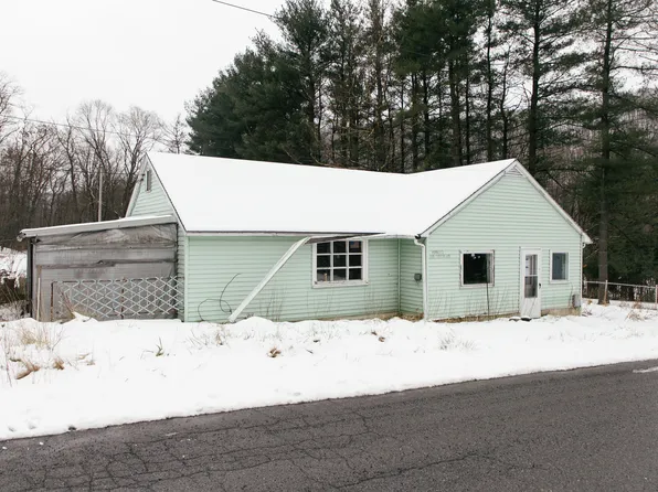 115 Ober St, Hooversville, PA 15936