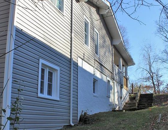 5th image of 308 Lamont St