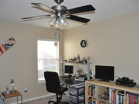 5th image of 2944 Hollow Valley Dr