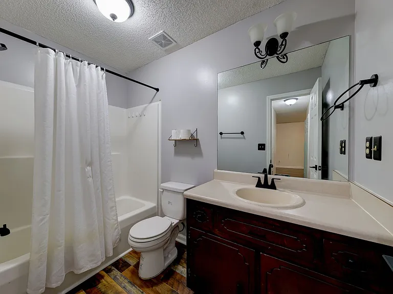 3253 N Senseney Cir — Photo 63