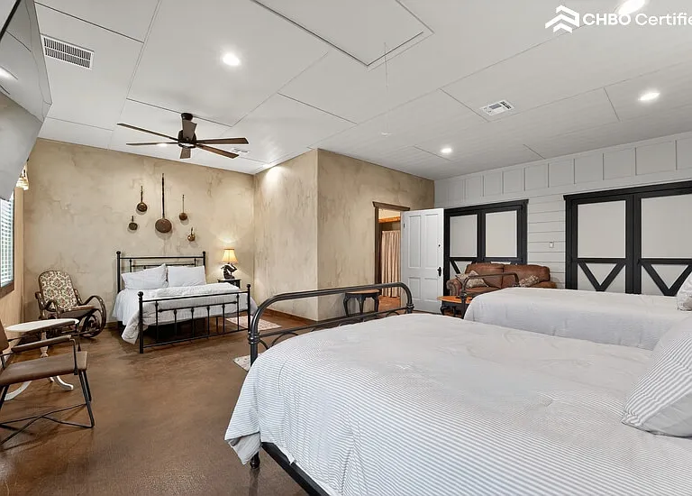 Ranch House Bedroom 2