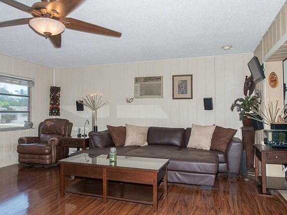 5th image of 8221 28th Ave N