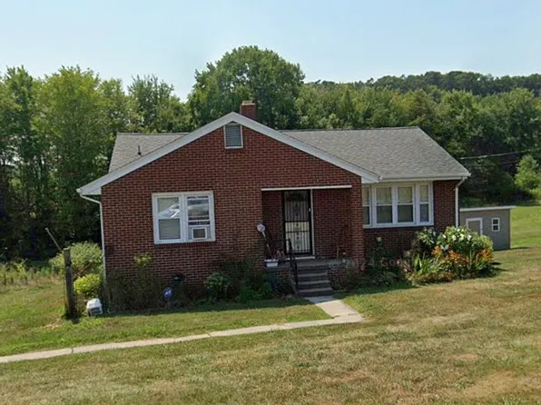 4417 Ballard Red Sulphur Pkwy, Ballard, WV 24918