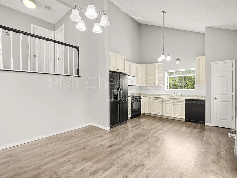 15163 E Walsh Dr — Photo 5