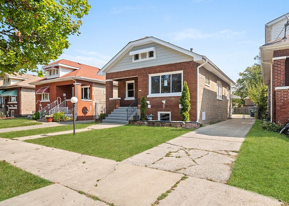 1st image of 2035 S 12th Ave