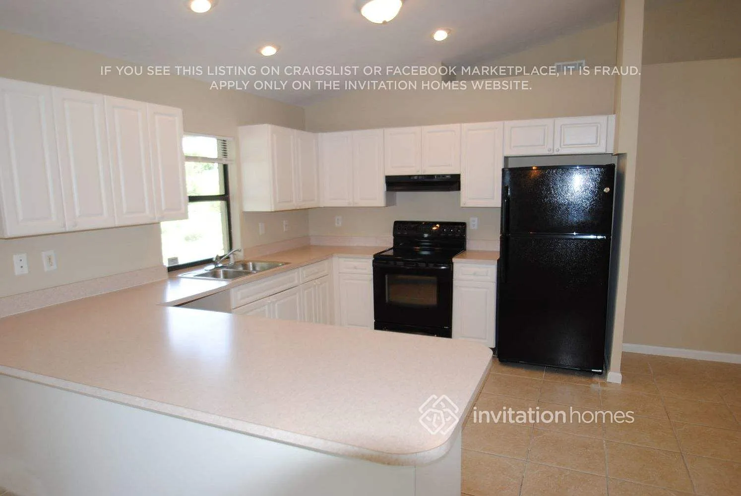 214 SE 5th Pl Cape Coral, FL 33990 — Photo 4