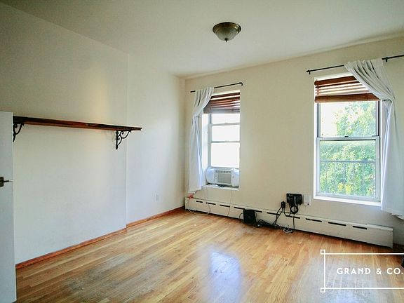 2nd image of 649 Manhattan Ave #3L