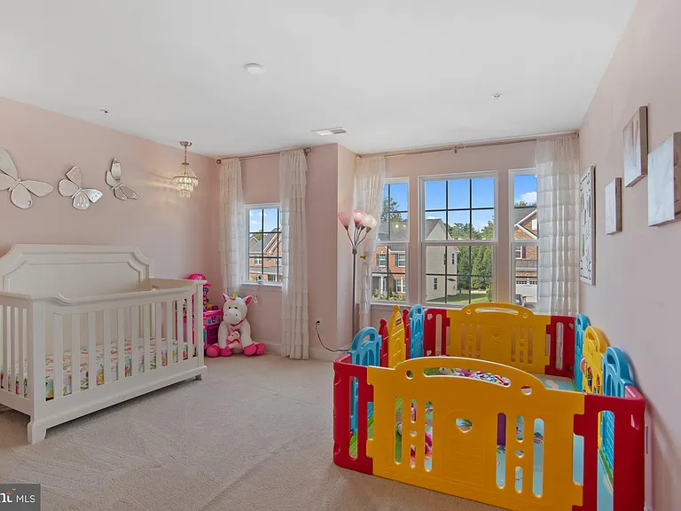 14202 Bentley Park Dr — Photo 29