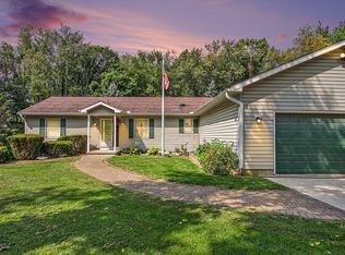 10410 Woodland Dr, Jerome, MI 49249